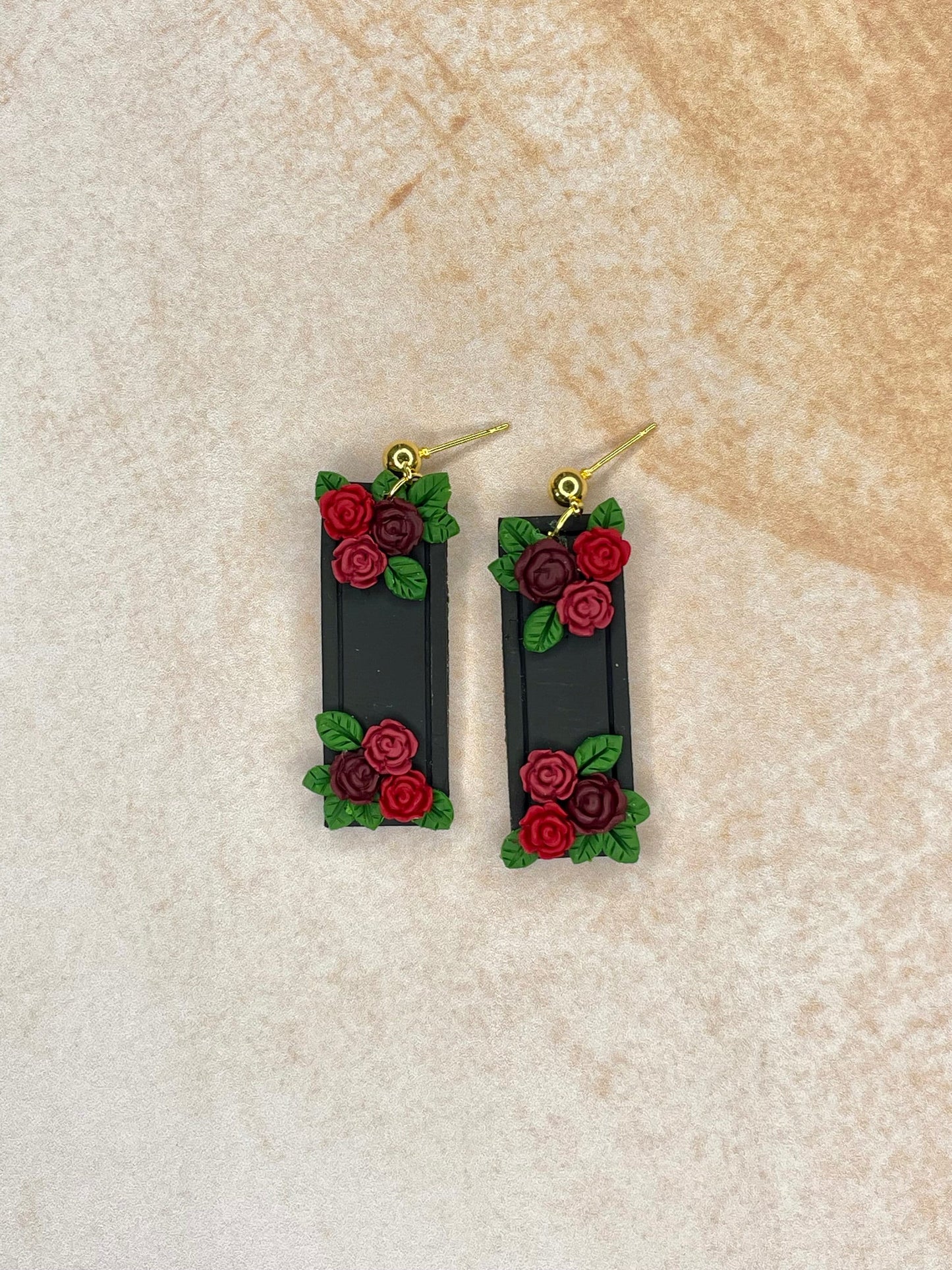 Forever Red Roses | Accessory Set